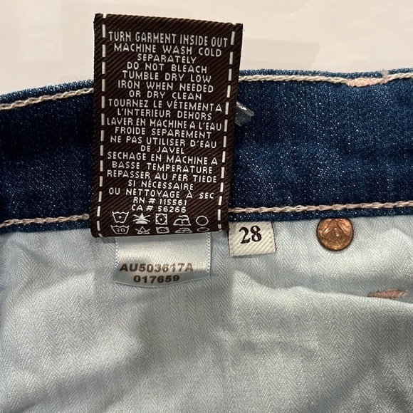 7 For All Mankind Cuffed Mid Rise Shorts Size 28 - Picture 10 of 16